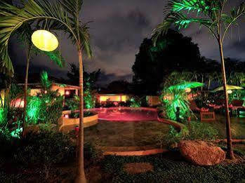 בופוט The Jade Cottages מראה חיצוני תמונה